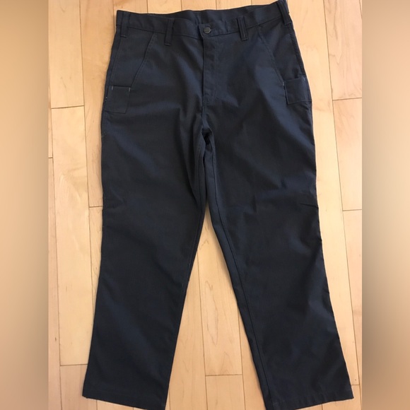 CARHARTT mens grey pants NWOT 32/28 relaxed fit 74533-33 - Picture 2 of 7